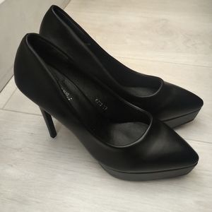Black Platform Heels